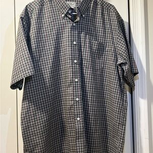 L.L. Bean Men's Black and Gray Checkered Button-Down Shirt